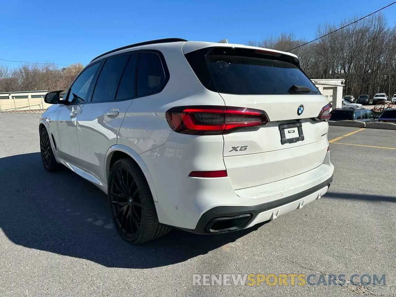 2 fotografías del automóvil dañado 5UXCR6C0XN9K63969 BMW X5 2022