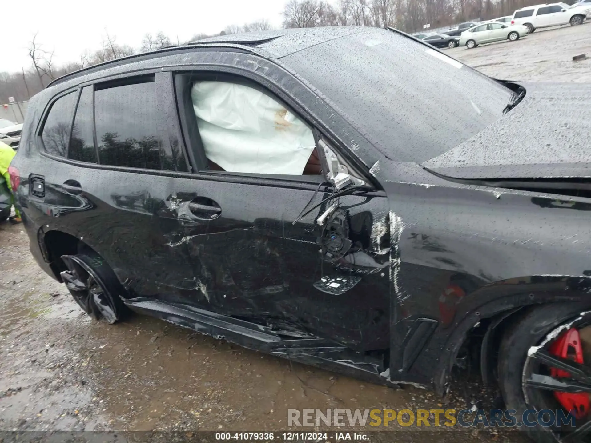 17 fotografías del automóvil dañado 5UXJU4C01N9M33209 BMW X5 2022