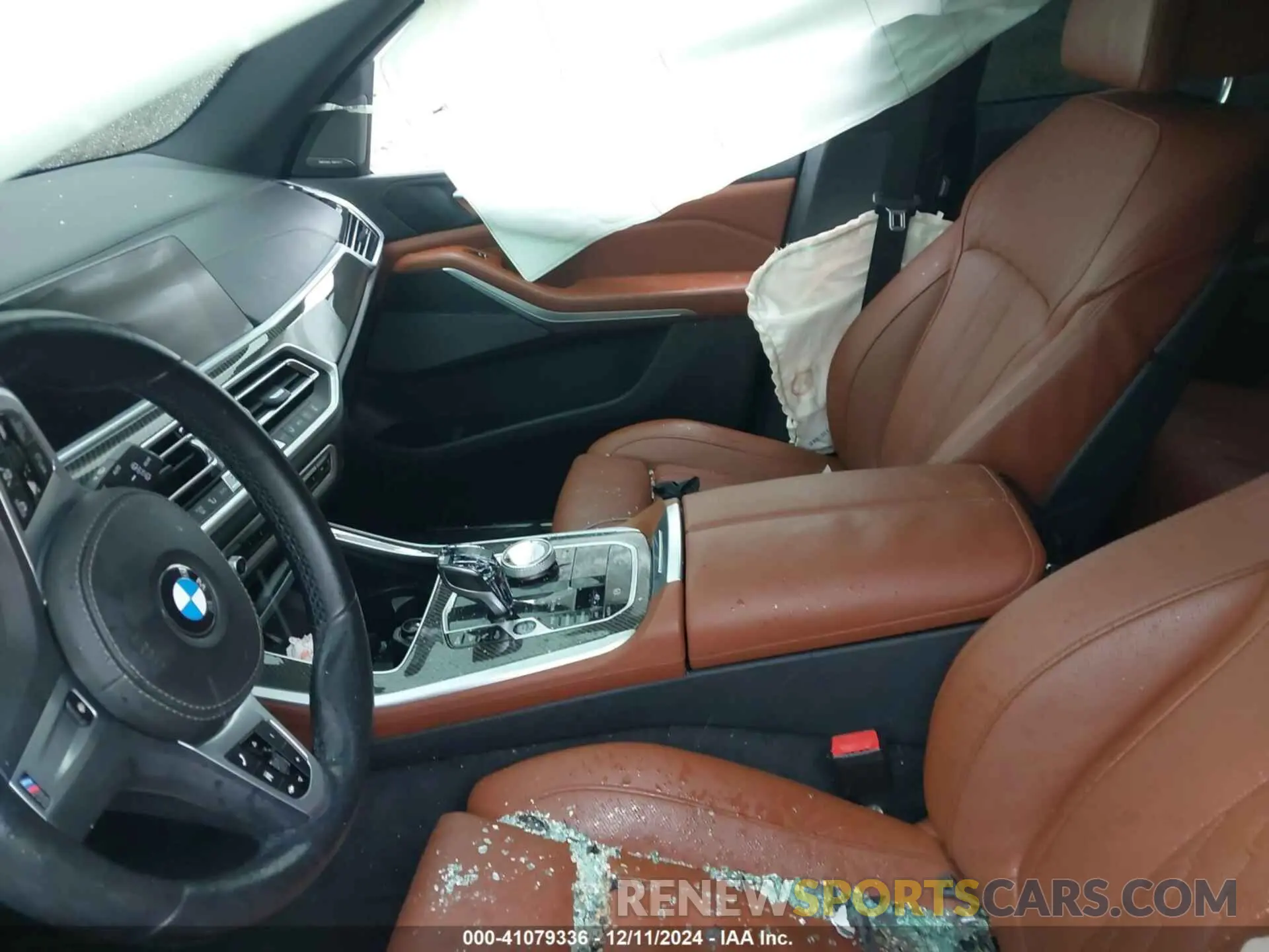 5 fotografías del automóvil dañado 5UXJU4C01N9M33209 BMW X5 2022