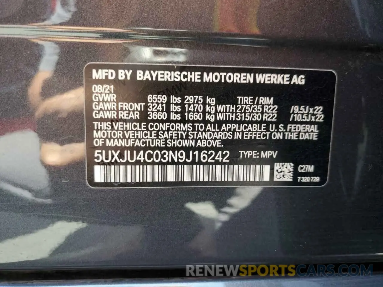 13 fotografías del automóvil dañado 5UXJU4C03N9J16242 BMW X5 2022