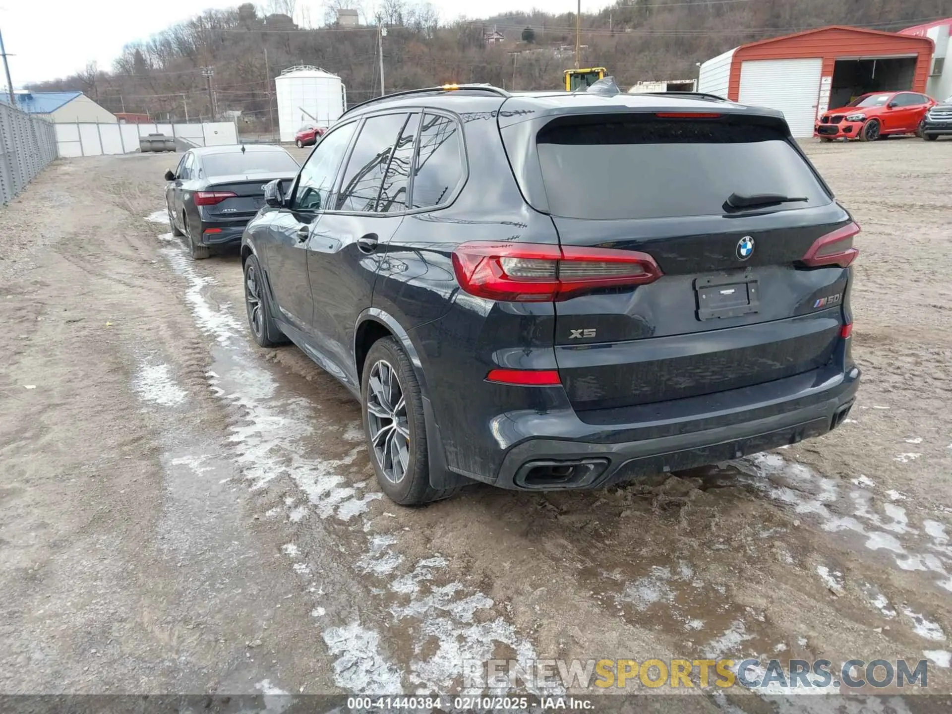 3 fotografías del automóvil dañado 5UXJU4C06N9K31059 BMW X5 2022
