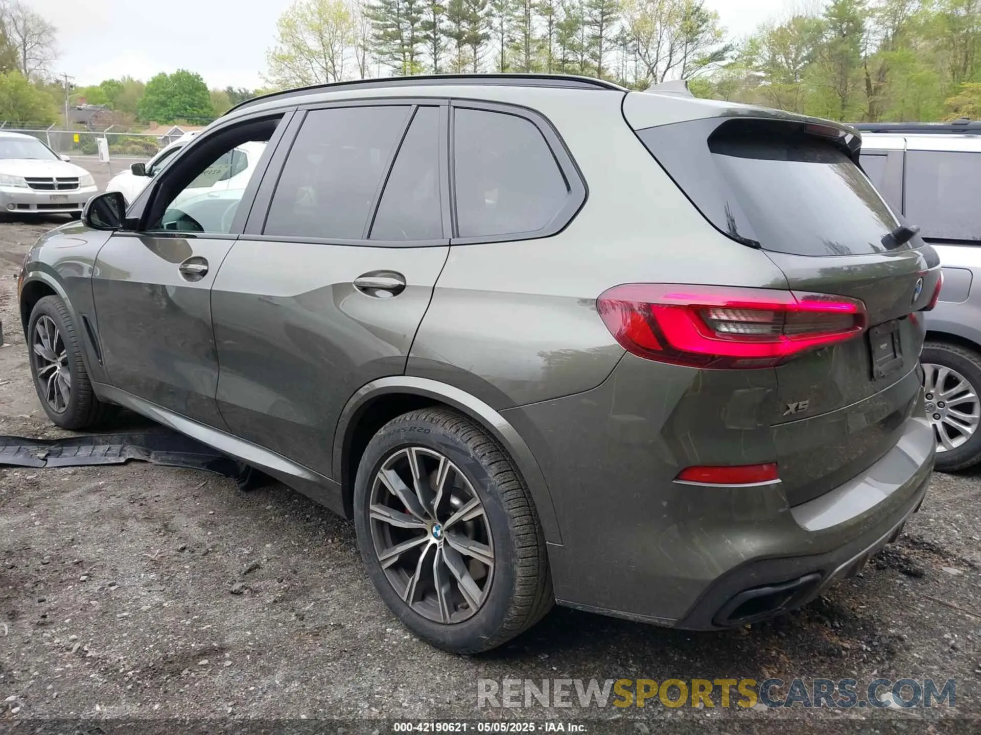 3 fotografías del automóvil dañado 5UXJU4C06N9M02604 BMW X5 2022