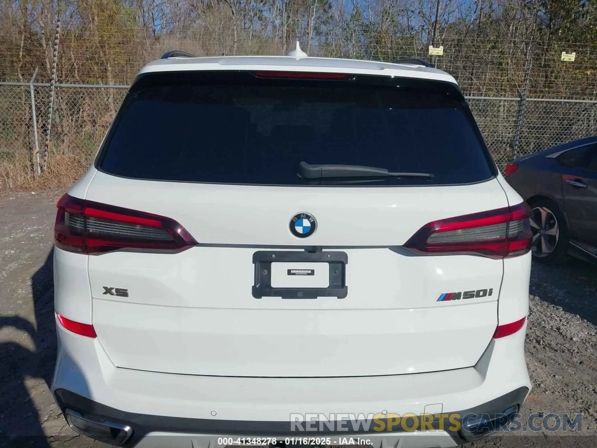 16 fotografías del automóvil dañado 5UXJU4C0XN9L53083 BMW X5 2022