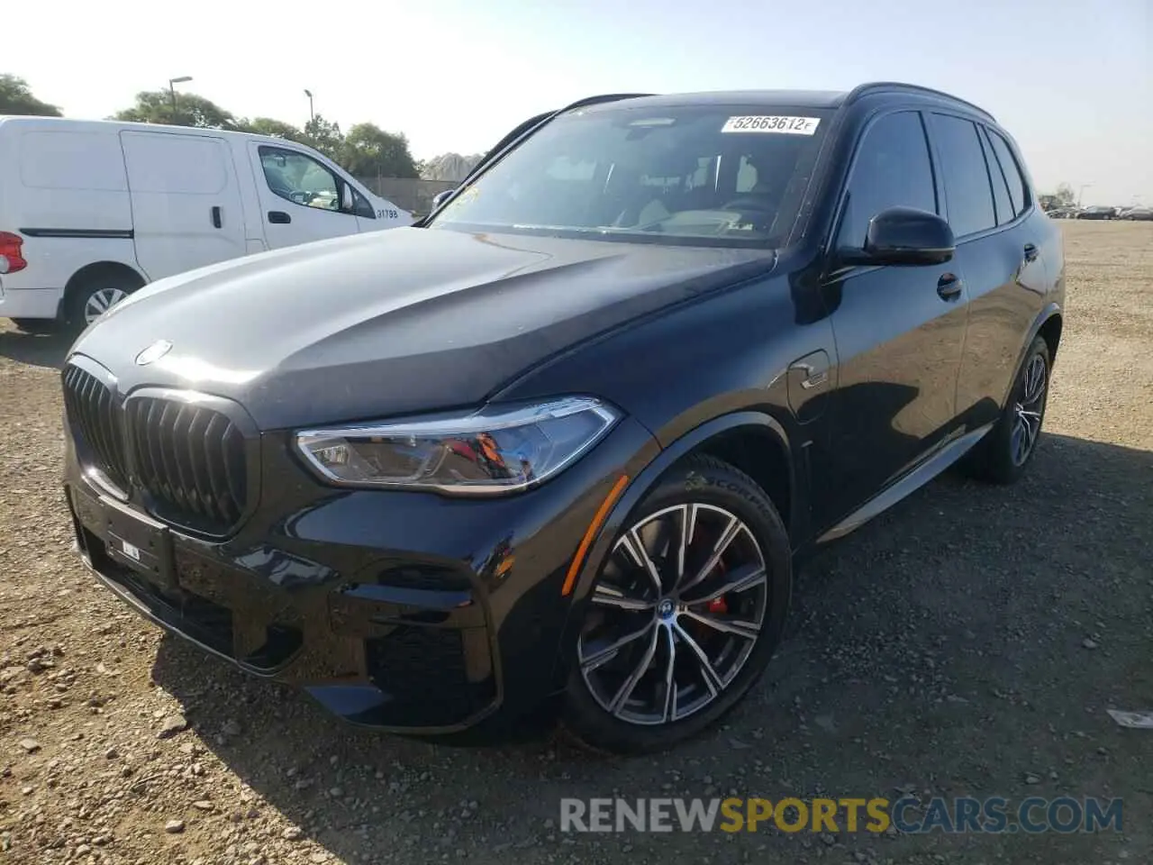 2 fotografías del automóvil dañado 5UXTA6C01N9K87262 BMW X5 2022