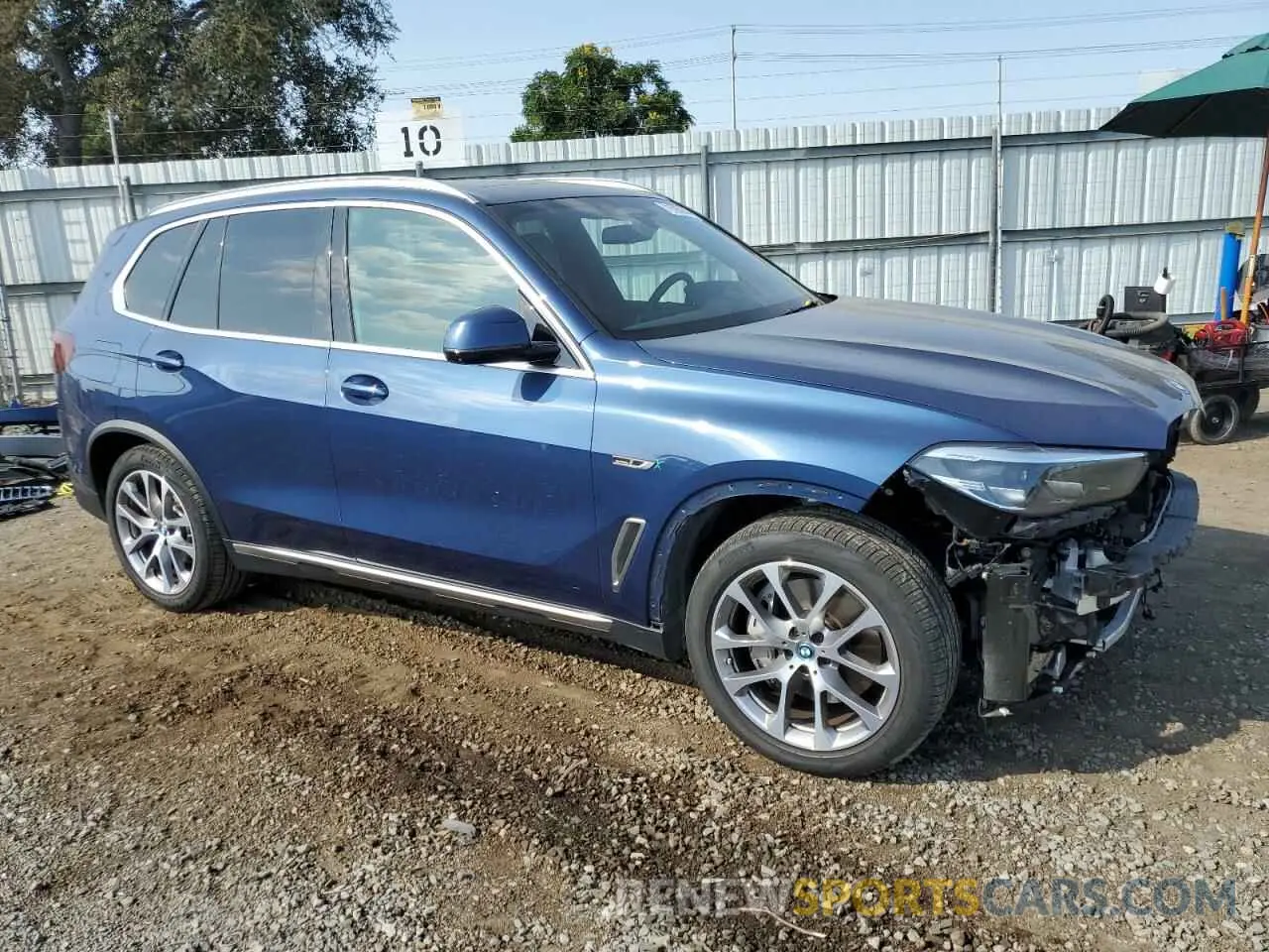 4 fotografías del automóvil dañado 5UXTA6C01N9M95397 BMW X5 2022
