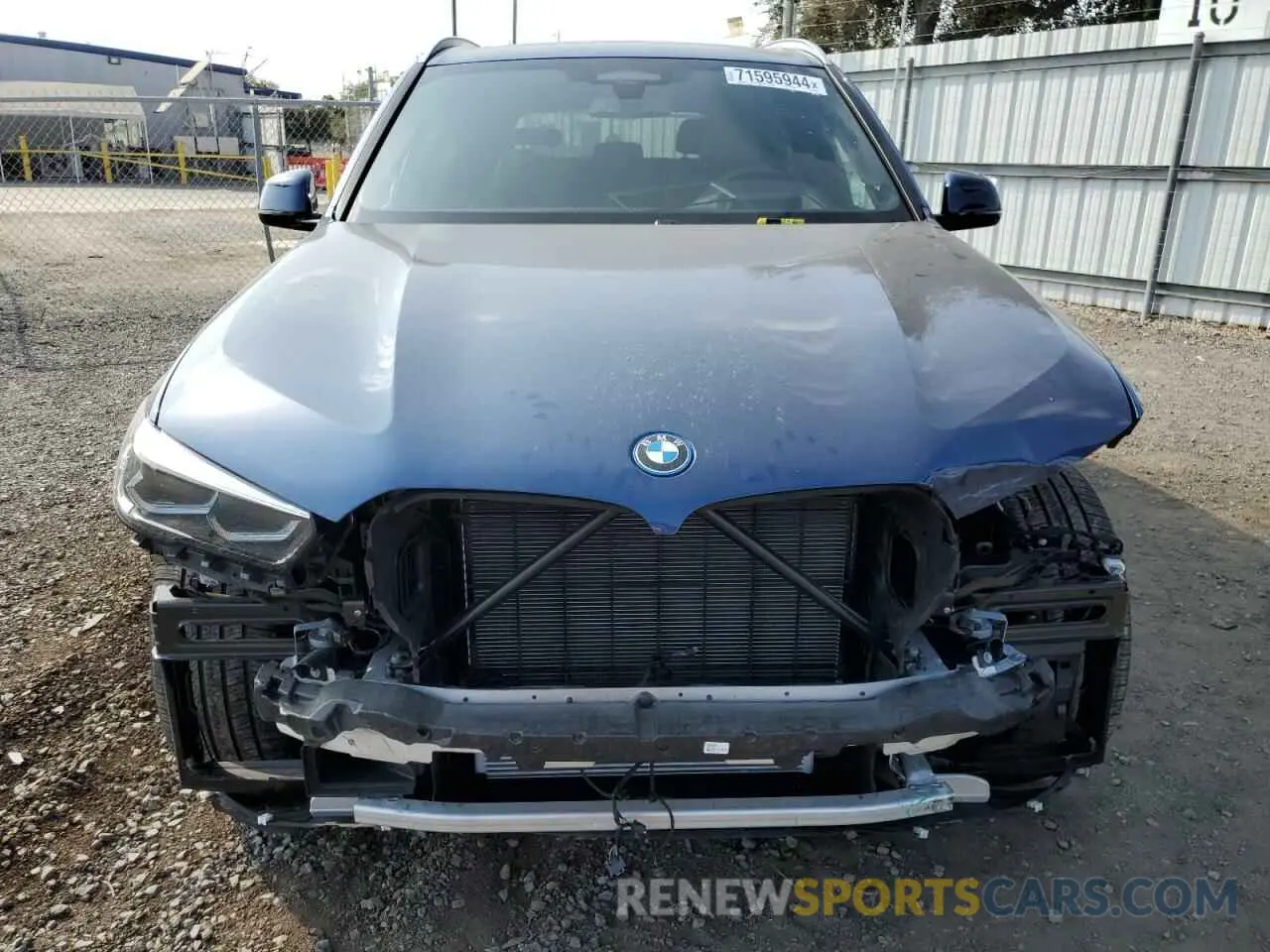 5 fotografías del automóvil dañado 5UXTA6C01N9M95397 BMW X5 2022