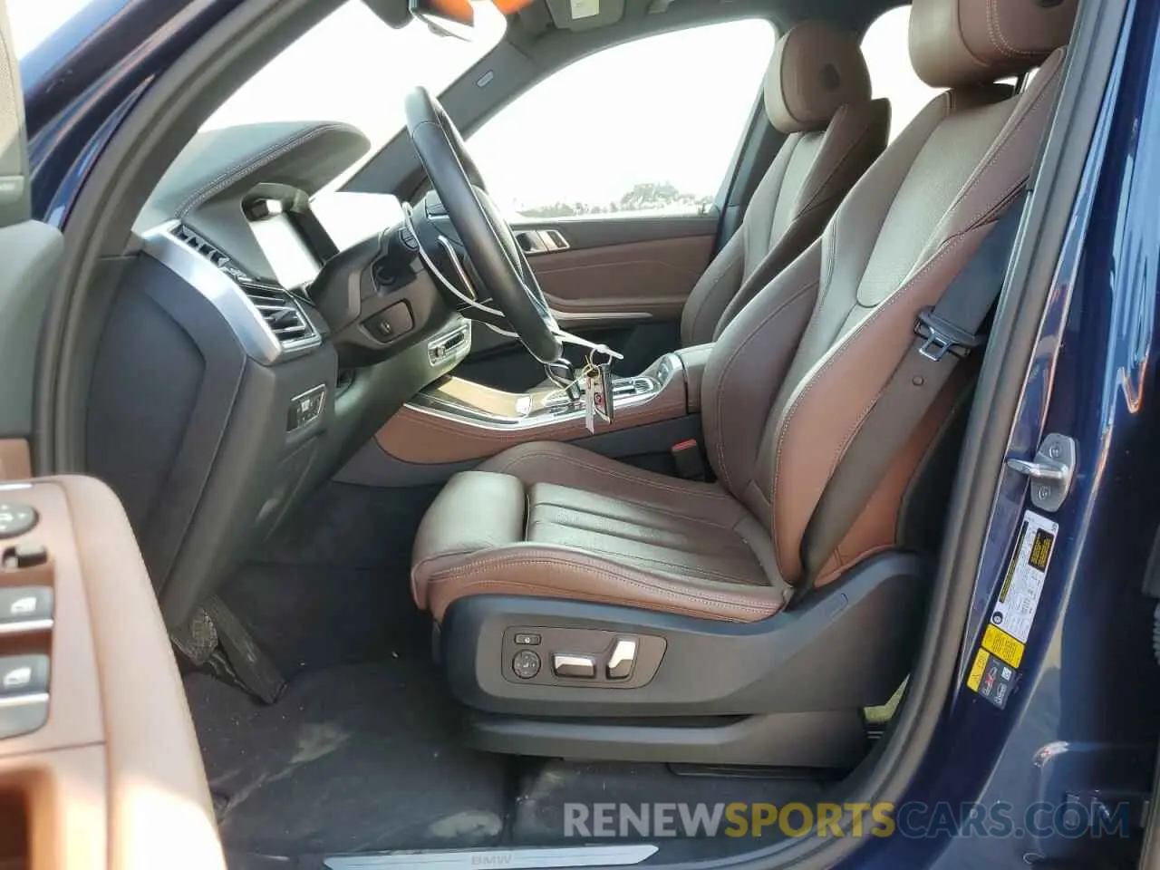 7 fotografías del automóvil dañado 5UXTA6C01N9M95397 BMW X5 2022