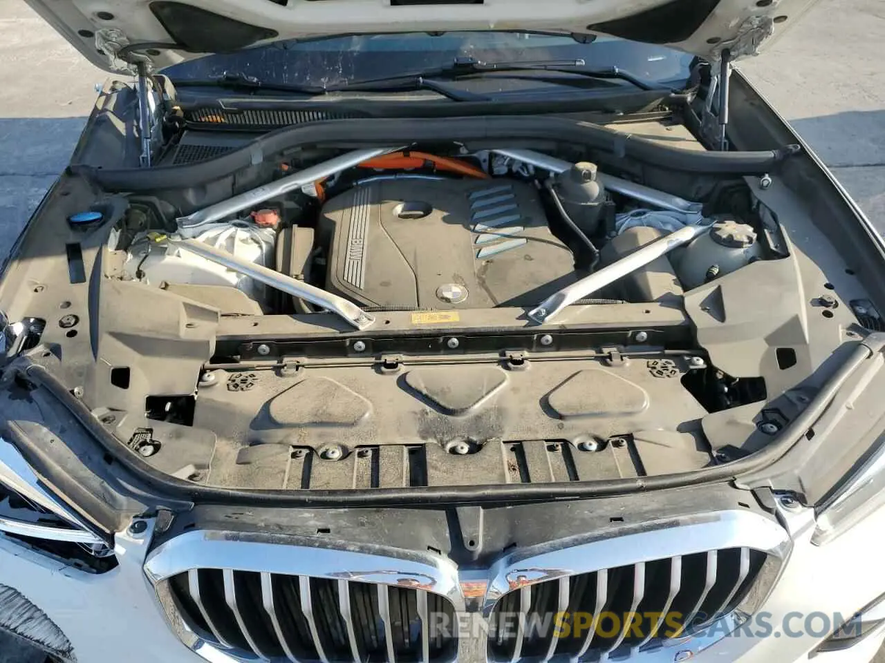 12 fotografías del automóvil dañado 5UXTA6C03N9J76695 BMW X5 2022