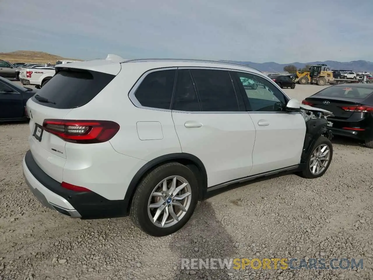3 fotografías del automóvil dañado 5UXTA6C07N9J80295 BMW X5 2022