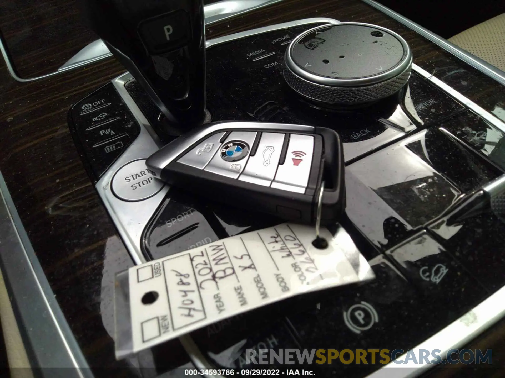 11 fotografías del automóvil dañado 5UXTA6C08N9J06660 BMW X5 2022