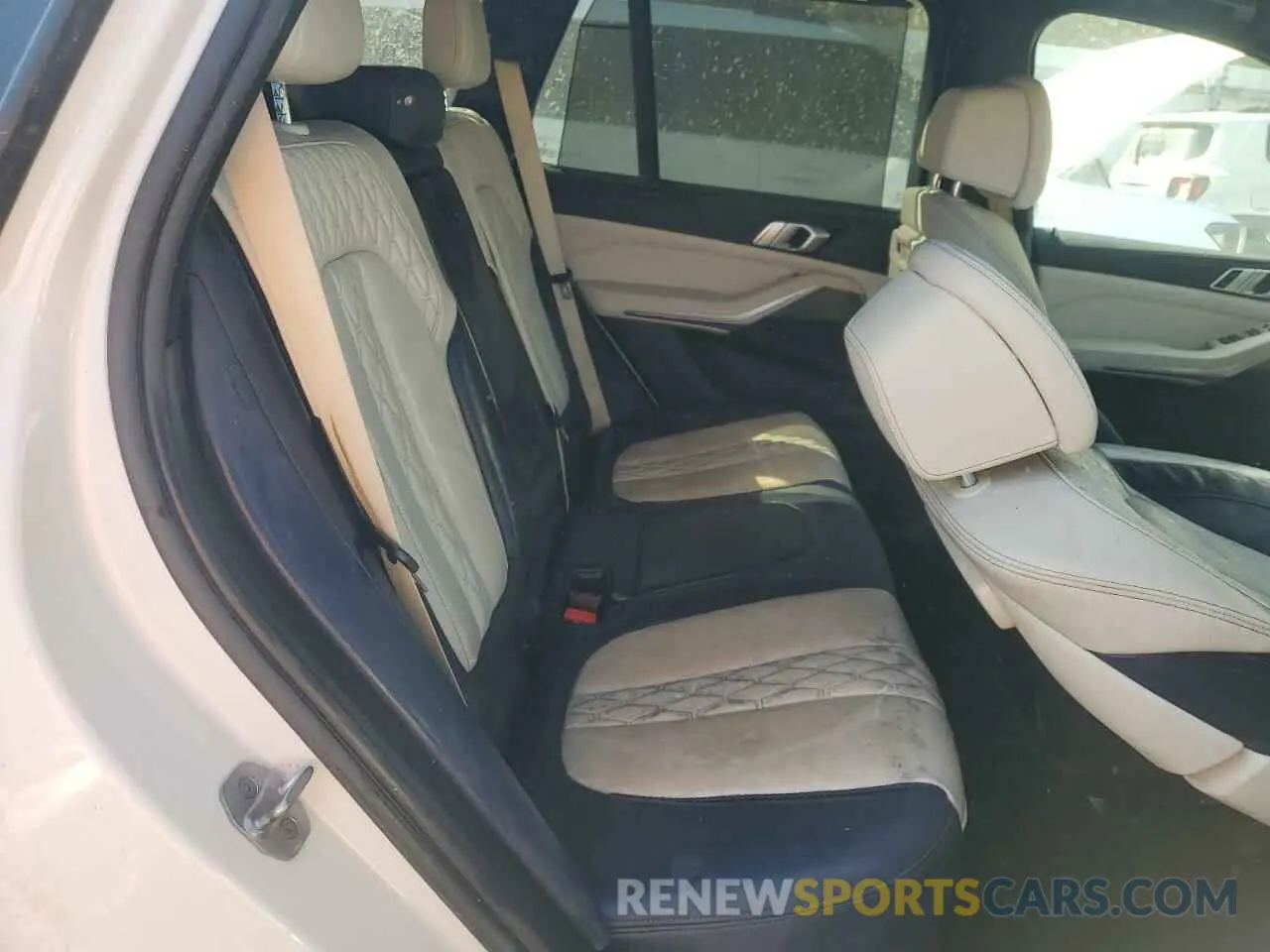 11 fotografías del automóvil dañado 5UXTA6C08N9L23013 BMW X5 2022