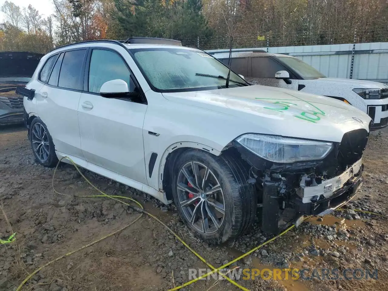 4 fotografías del automóvil dañado 5UXTA6C08N9L23013 BMW X5 2022