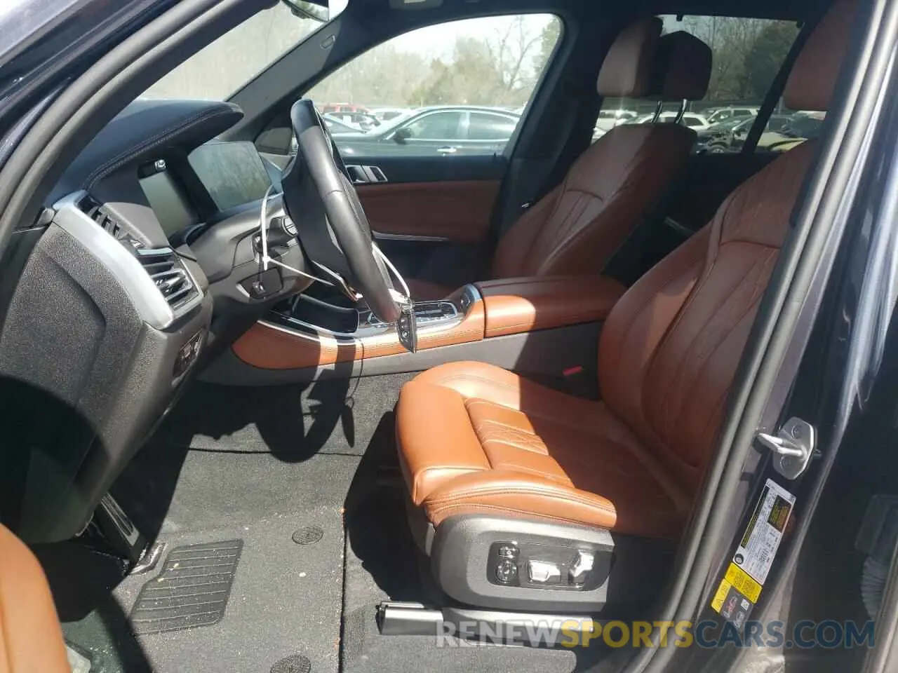 7 fotografías del automóvil dañado 5UXTA6C09N9K10638 BMW X5 2022