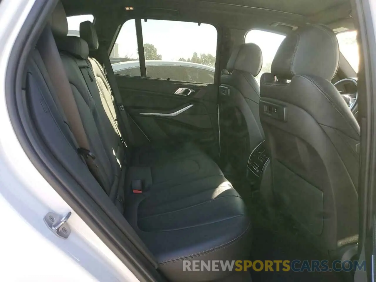 10 fotografías del automóvil dañado 5UXTA6C0XN9N10043 BMW X5 2022