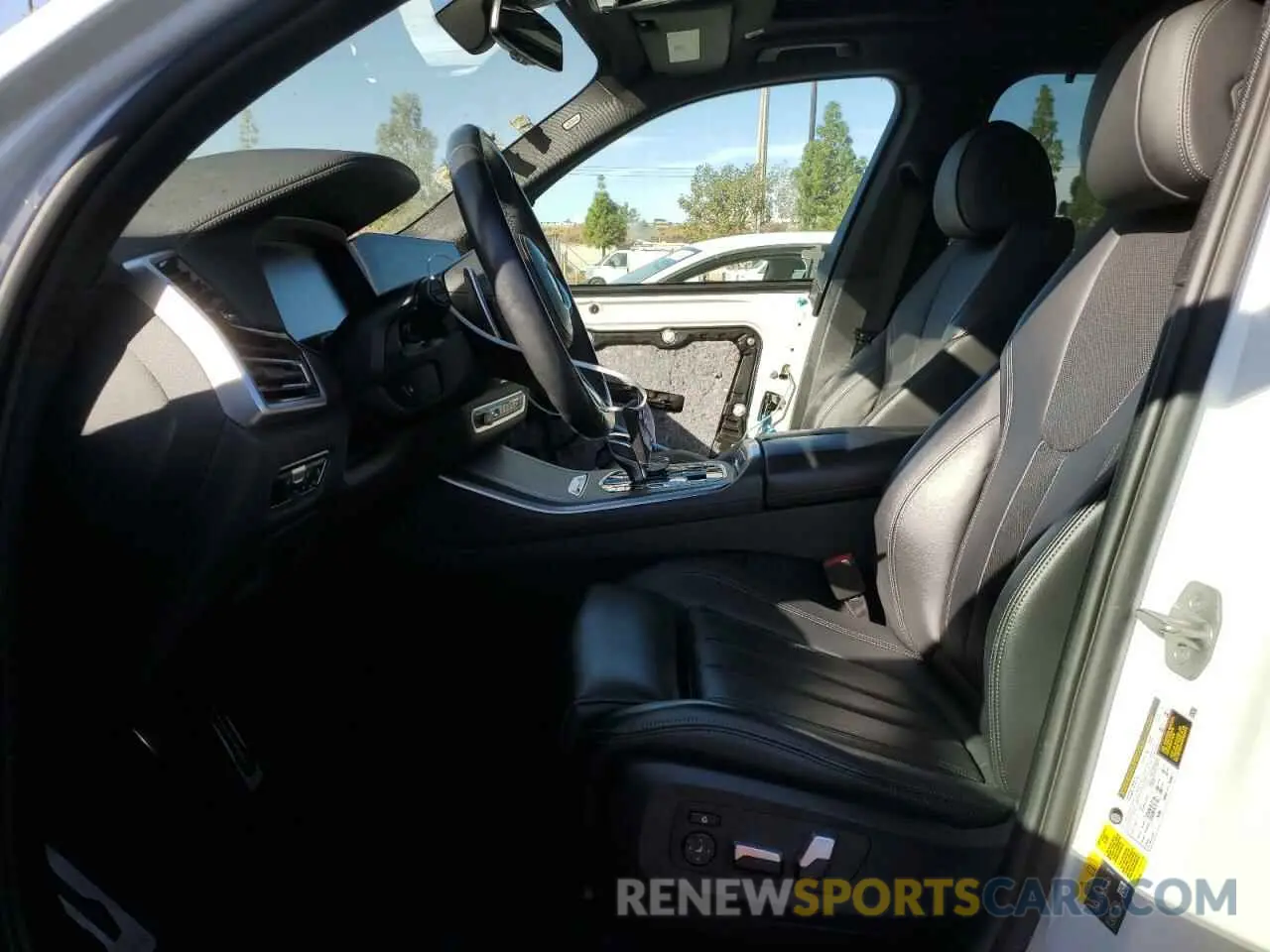 7 fotografías del automóvil dañado 5UXTA6C0XN9N10043 BMW X5 2022