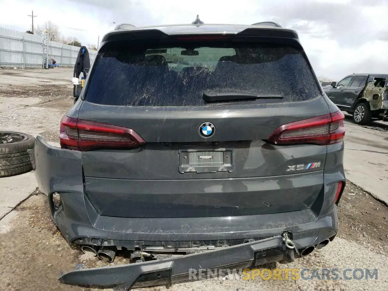 6 fotografías del automóvil dañado 5YMJU0C04N9K13709 BMW X5 2022