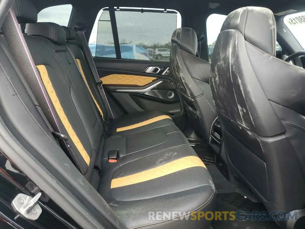 11 fotografías del automóvil dañado 5YMJU0C09N9J22449 BMW X5 2022