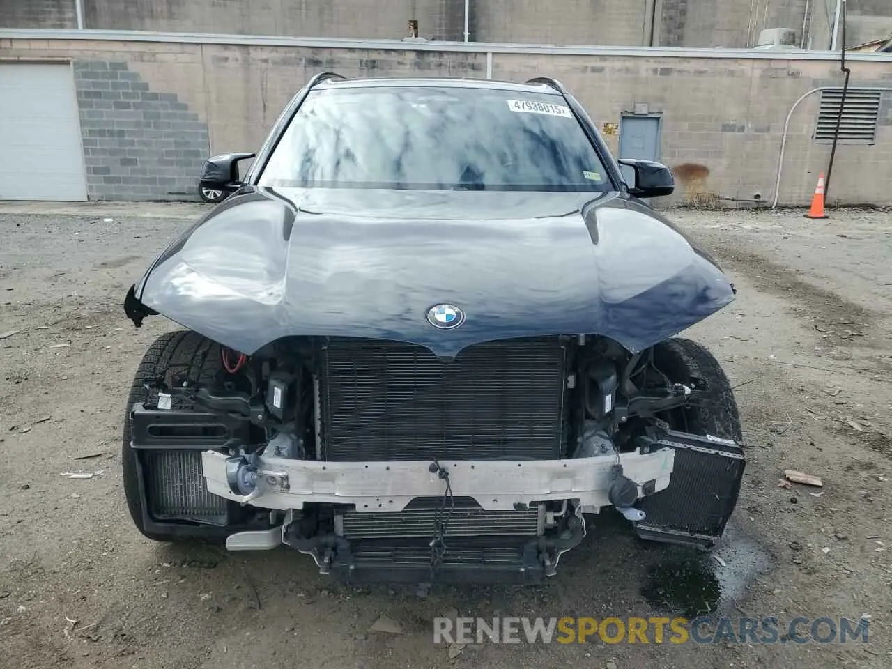 5 fotografías del automóvil dañado 5YMJU0C09N9J22449 BMW X5 2022