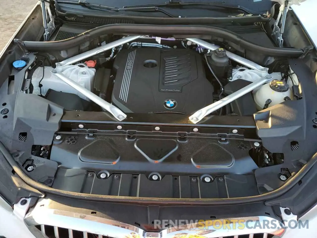 12 fotografías del automóvil dañado 5UXCR4C00P9P47740 BMW X5 2023