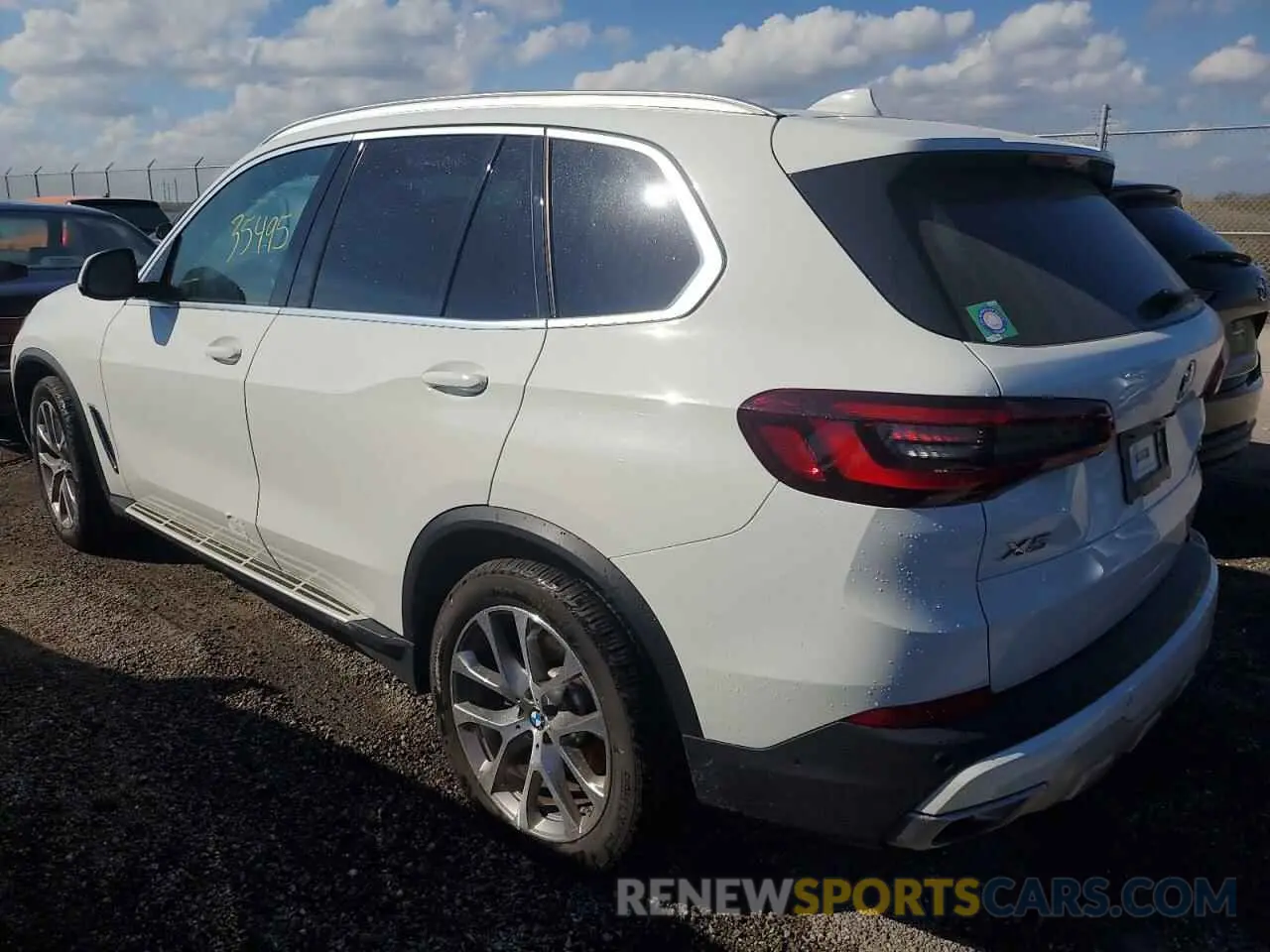 2 fotografías del automóvil dañado 5UXCR4C00P9P47740 BMW X5 2023