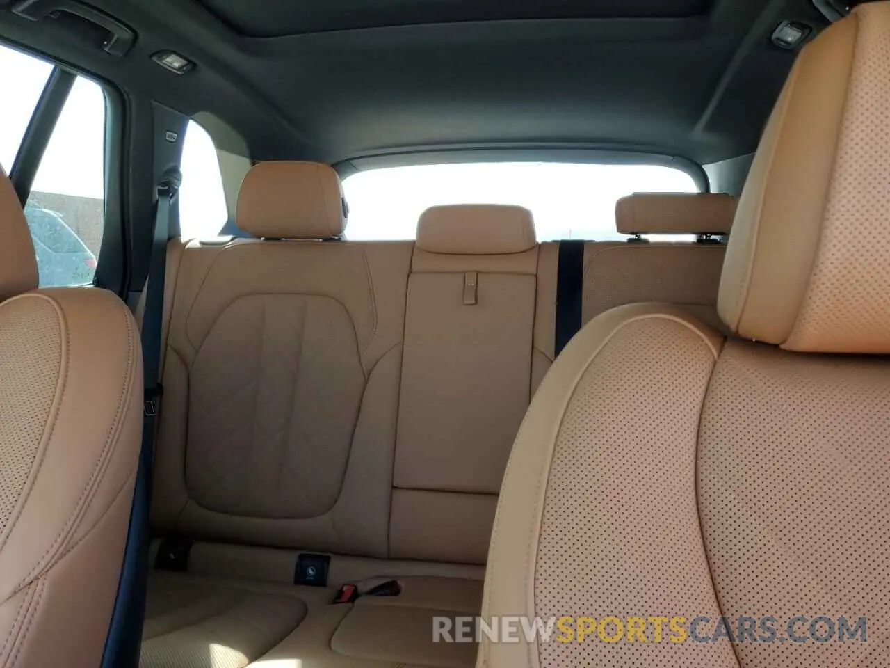 10 fotografías del automóvil dañado 5UXCR4C01P9N78442 BMW X5 2023
