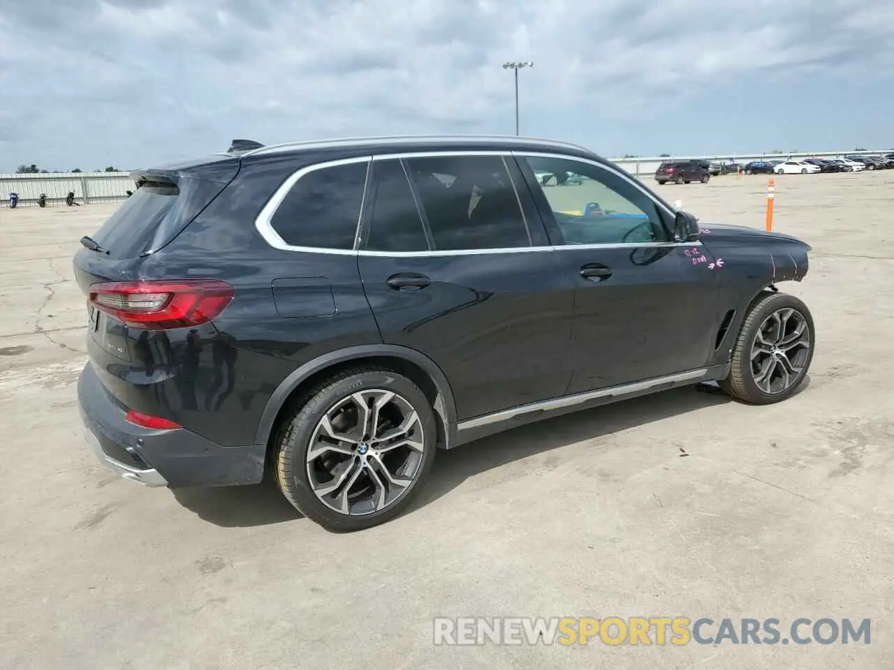 3 fotografías del automóvil dañado 5UXCR4C06P9P72965 BMW X5 2023