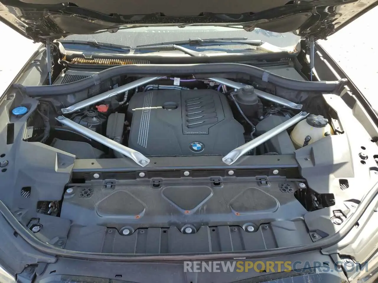 11 fotografías del automóvil dañado 5UXCR4C06P9R60966 BMW X5 2023