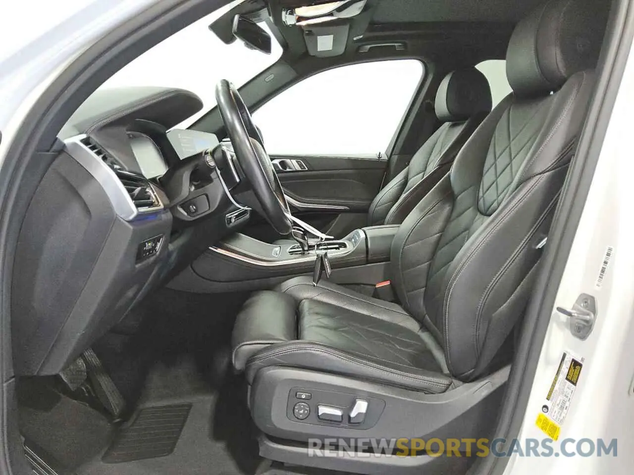 7 fotografías del automóvil dañado 5UXCR4C09P9P91719 BMW X5 2023