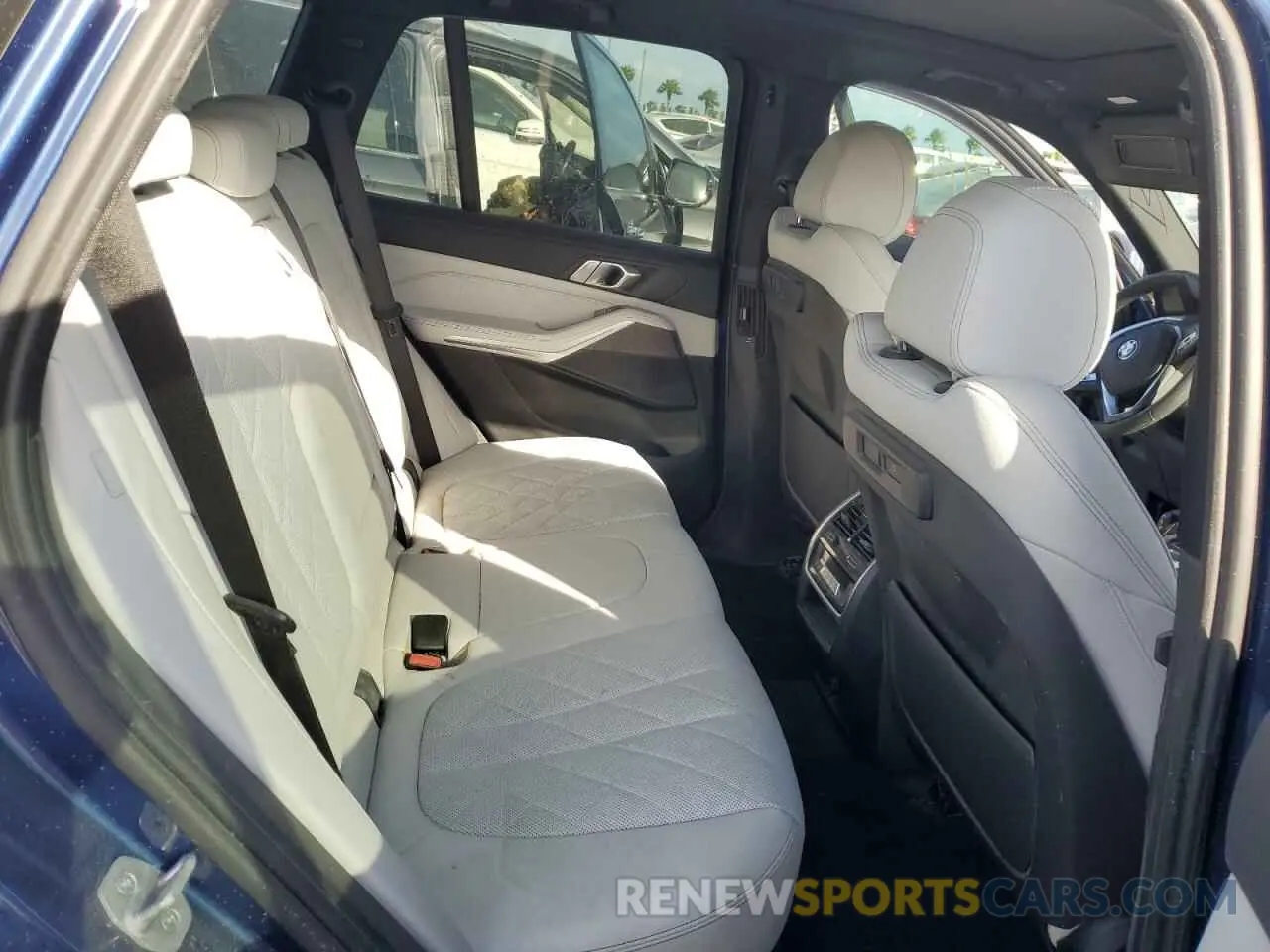 11 fotografías del automóvil dañado 5UXCR4C0XP9N87916 BMW X5 2023