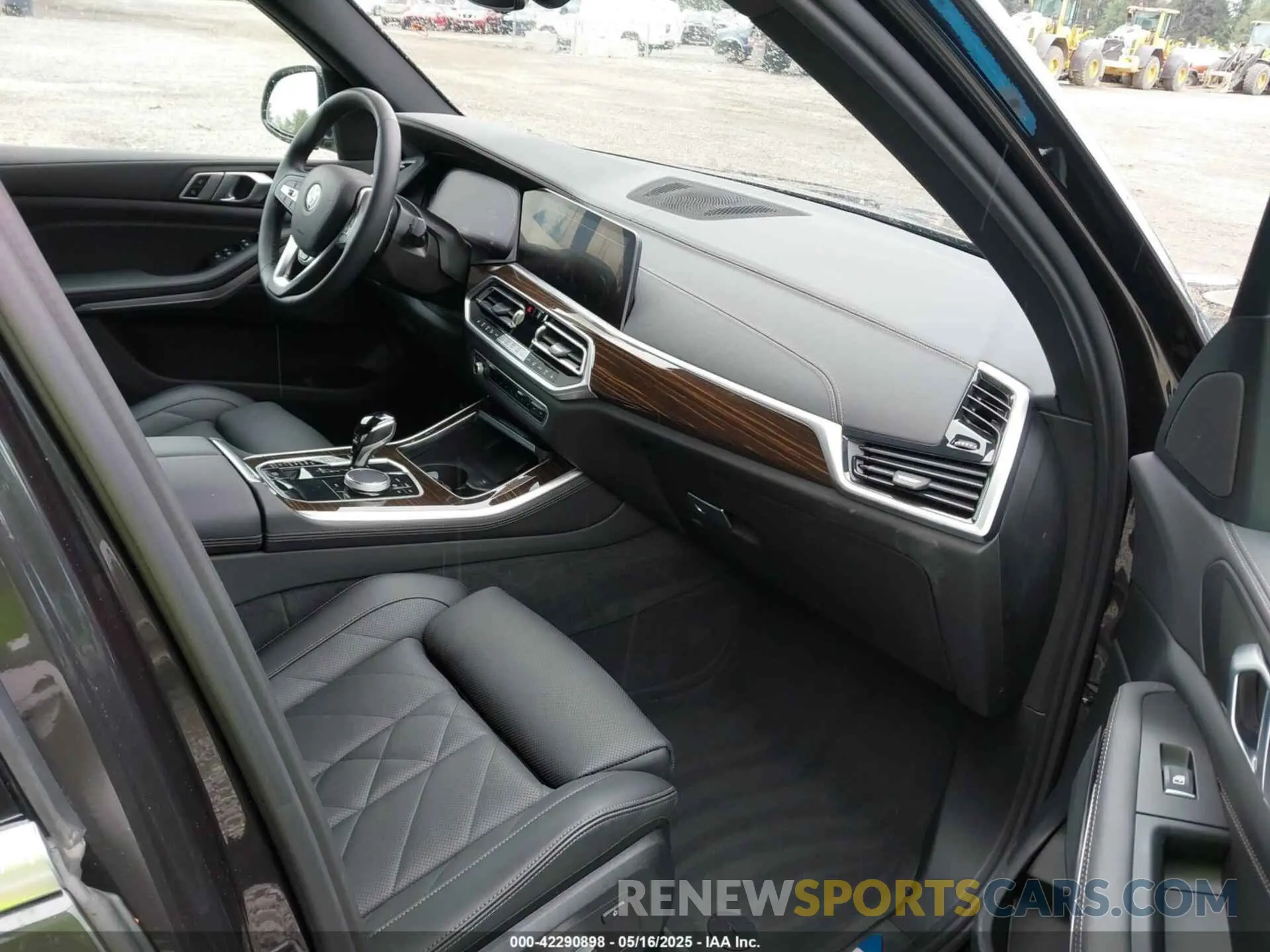 5 fotografías del automóvil dañado 5UXCR6C00P9P78885 BMW X5 2023