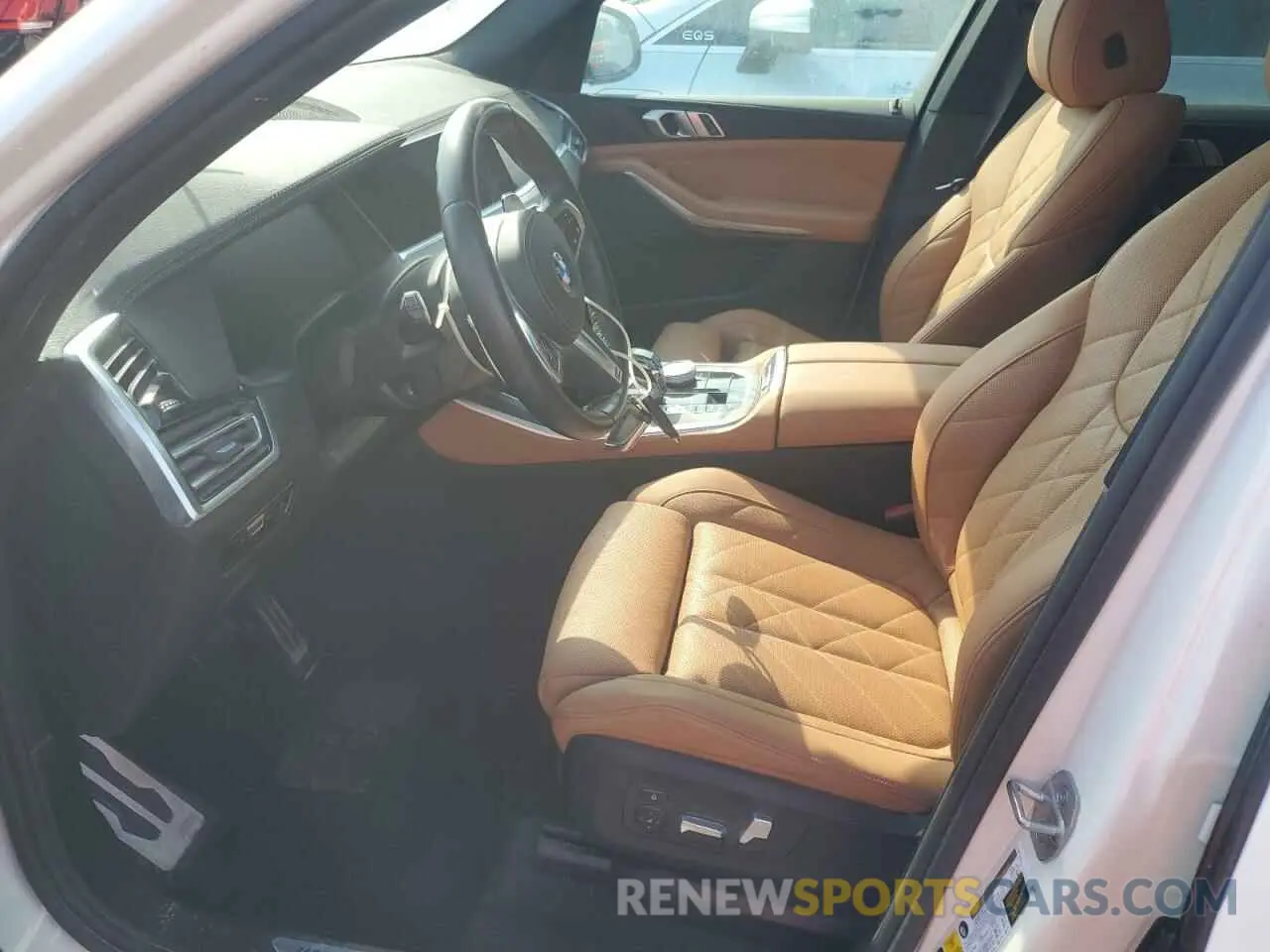 7 fotografías del automóvil dañado 5UXCR6C01P9P17805 BMW X5 2023
