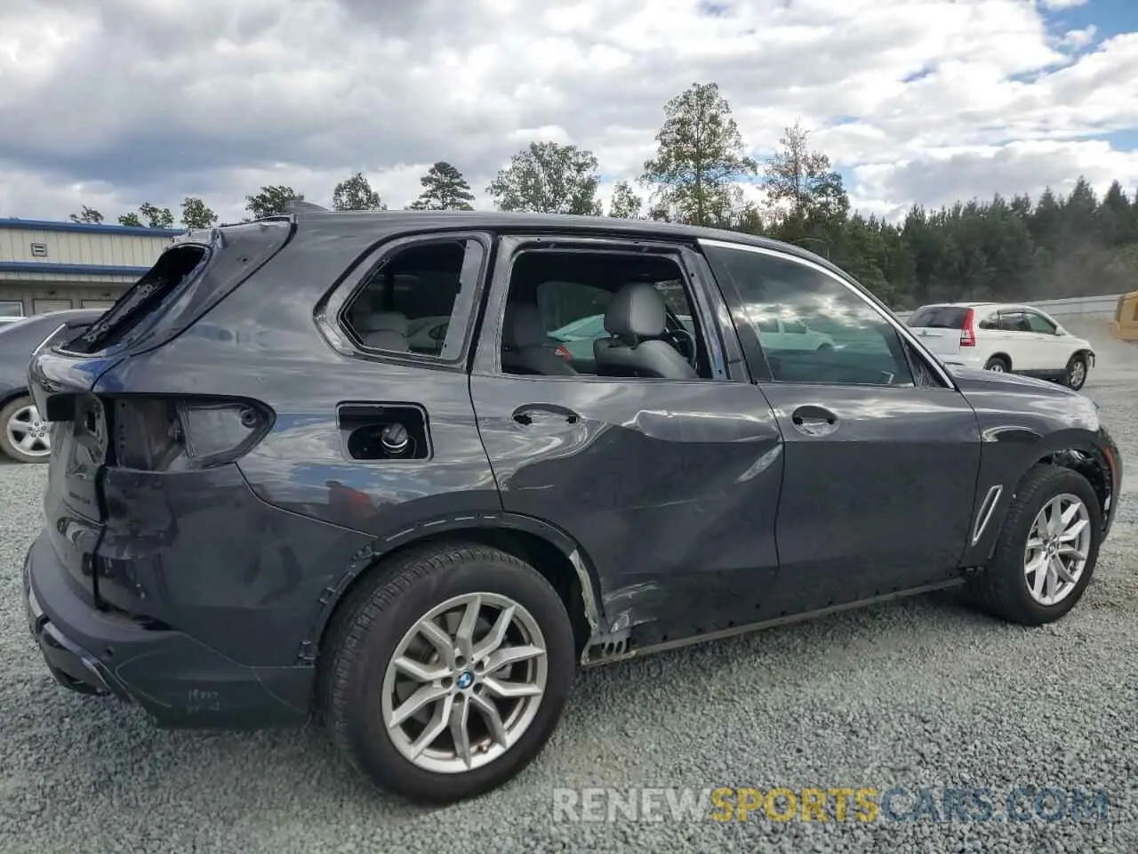 3 fotografías del automóvil dañado 5UXCR6C01P9P49573 BMW X5 2023