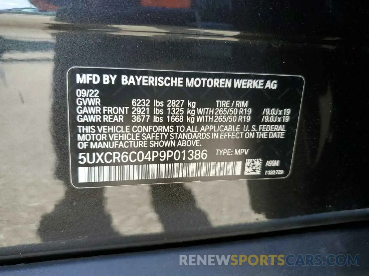 14 fotografías del automóvil dañado 5UXCR6C04P9P01386 BMW X5 2023