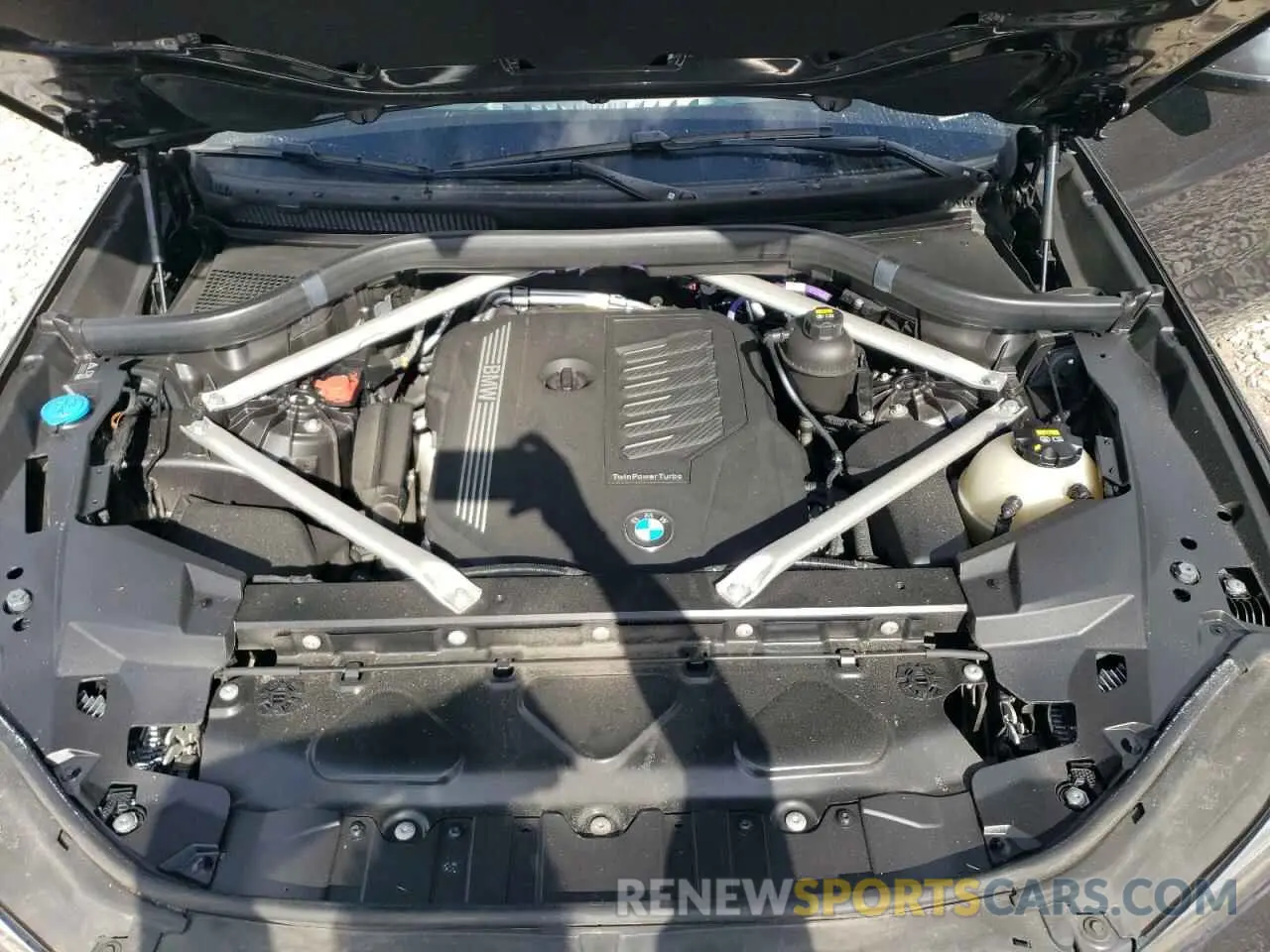 14 fotografías del automóvil dañado 5UXCR6C05P9P01929 BMW X5 2023