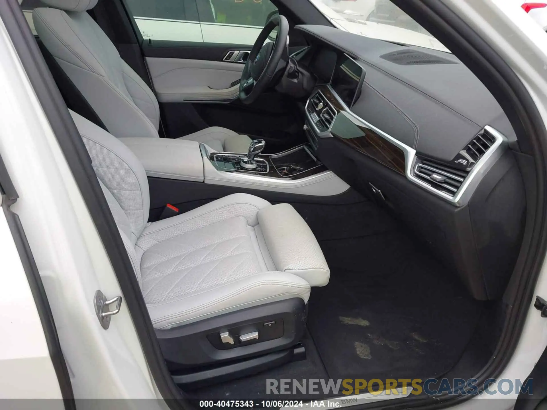 5 fotografías del automóvil dañado 5UXCR6C05P9P63105 BMW X5 2023