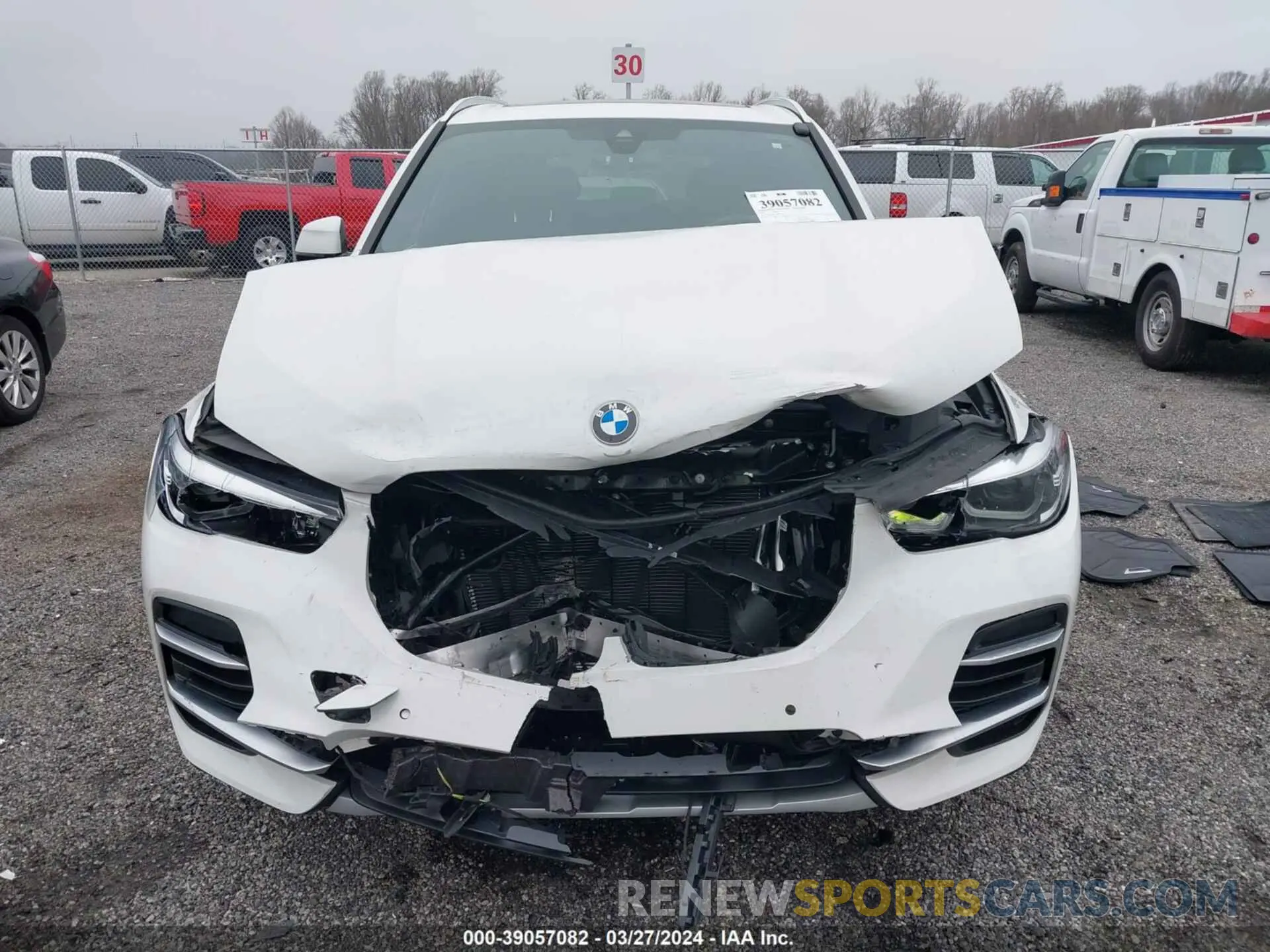 12 fotografías del automóvil dañado 5UXCR6C07P9P87034 BMW X5 2023