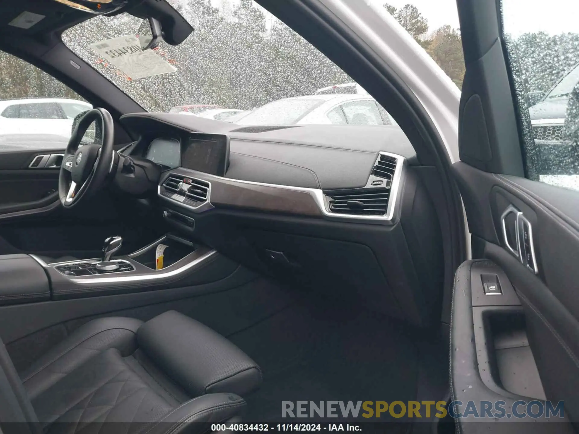5 fotografías del automóvil dañado 5UXCR6C07P9R98556 BMW X5 2023