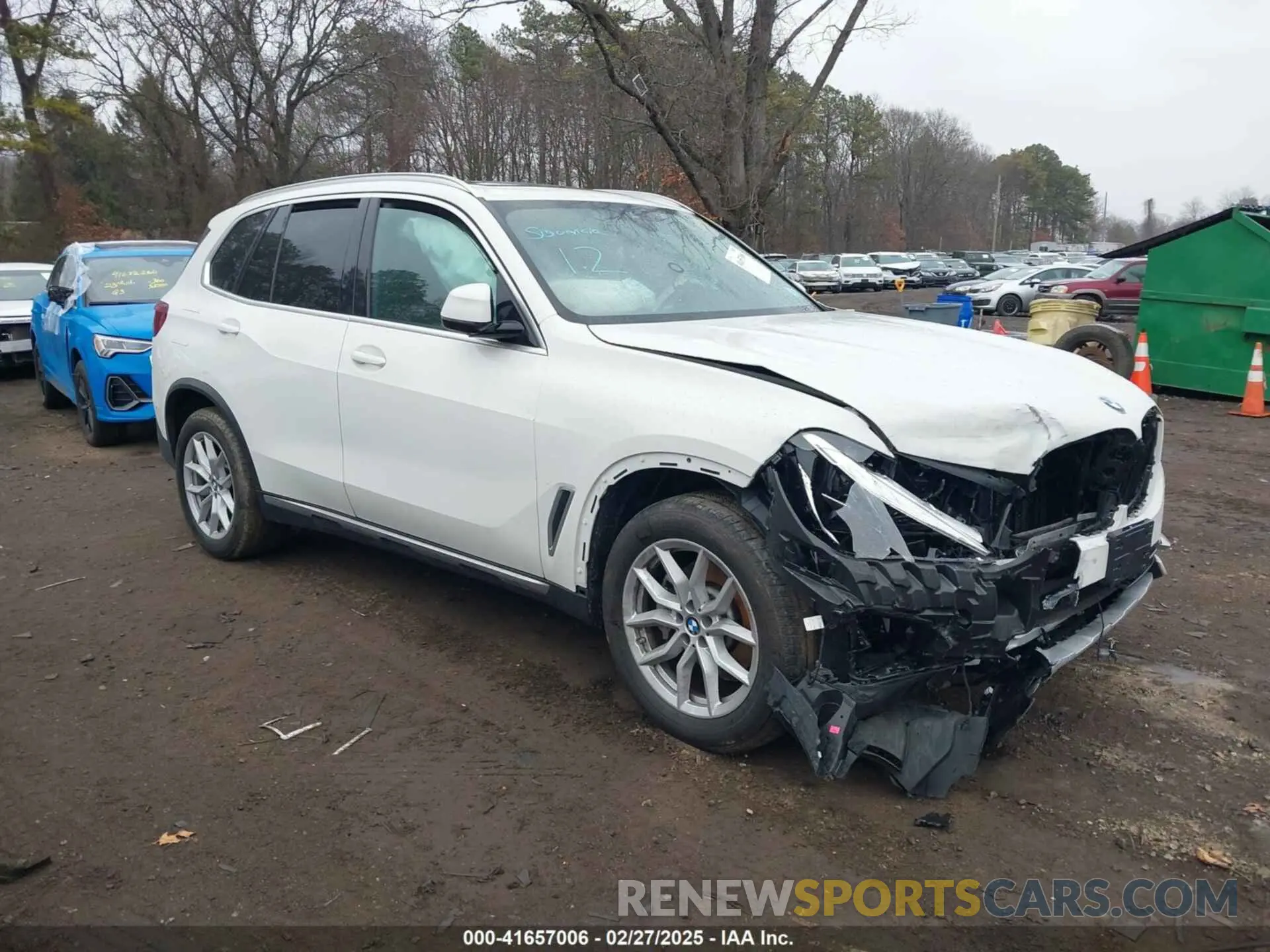 13 fotografías del automóvil dañado 5UXCR6C08P9P06767 BMW X5 2023