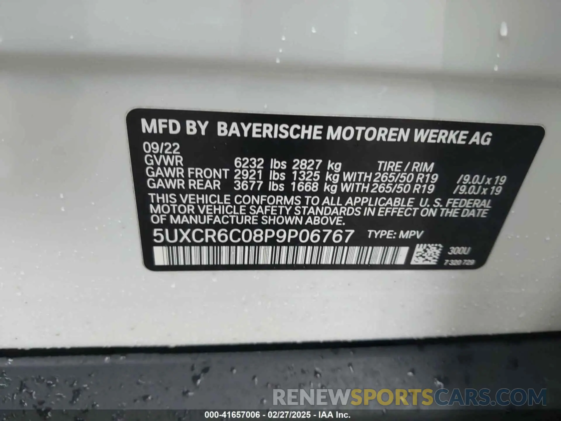 9 fotografías del automóvil dañado 5UXCR6C08P9P06767 BMW X5 2023