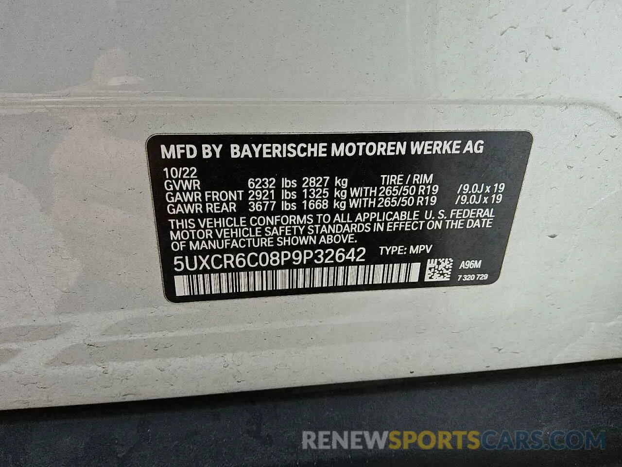 8 fotografías del automóvil dañado 5UXCR6C08P9P32642 BMW X5 2023