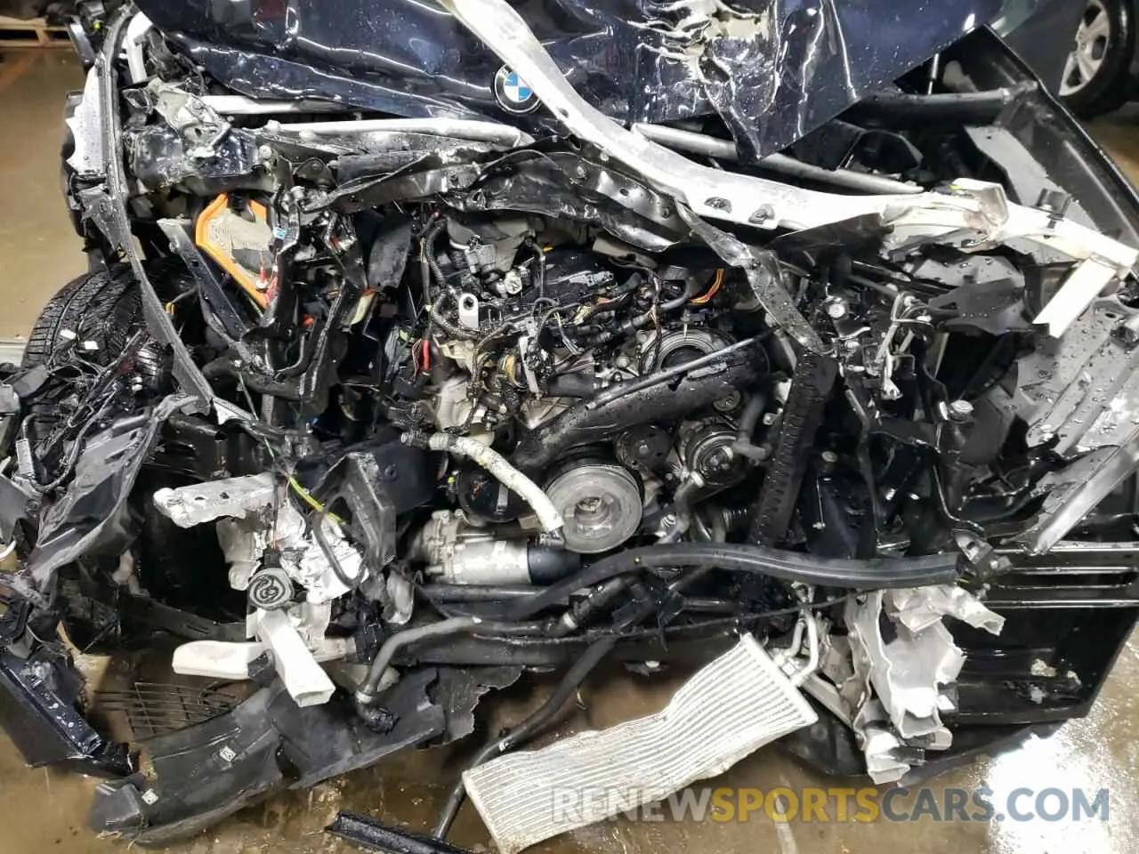 11 fotografías del automóvil dañado 5UXCR6C08P9P60909 BMW X5 2023