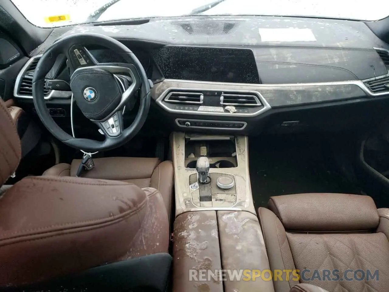 8 fotografías del automóvil dañado 5UXCR6C09P9P28244 BMW X5 2023