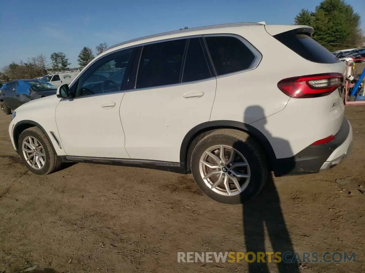 2 fotografías del automóvil dañado 5UXCR6C0XP9P15664 BMW X5 2023