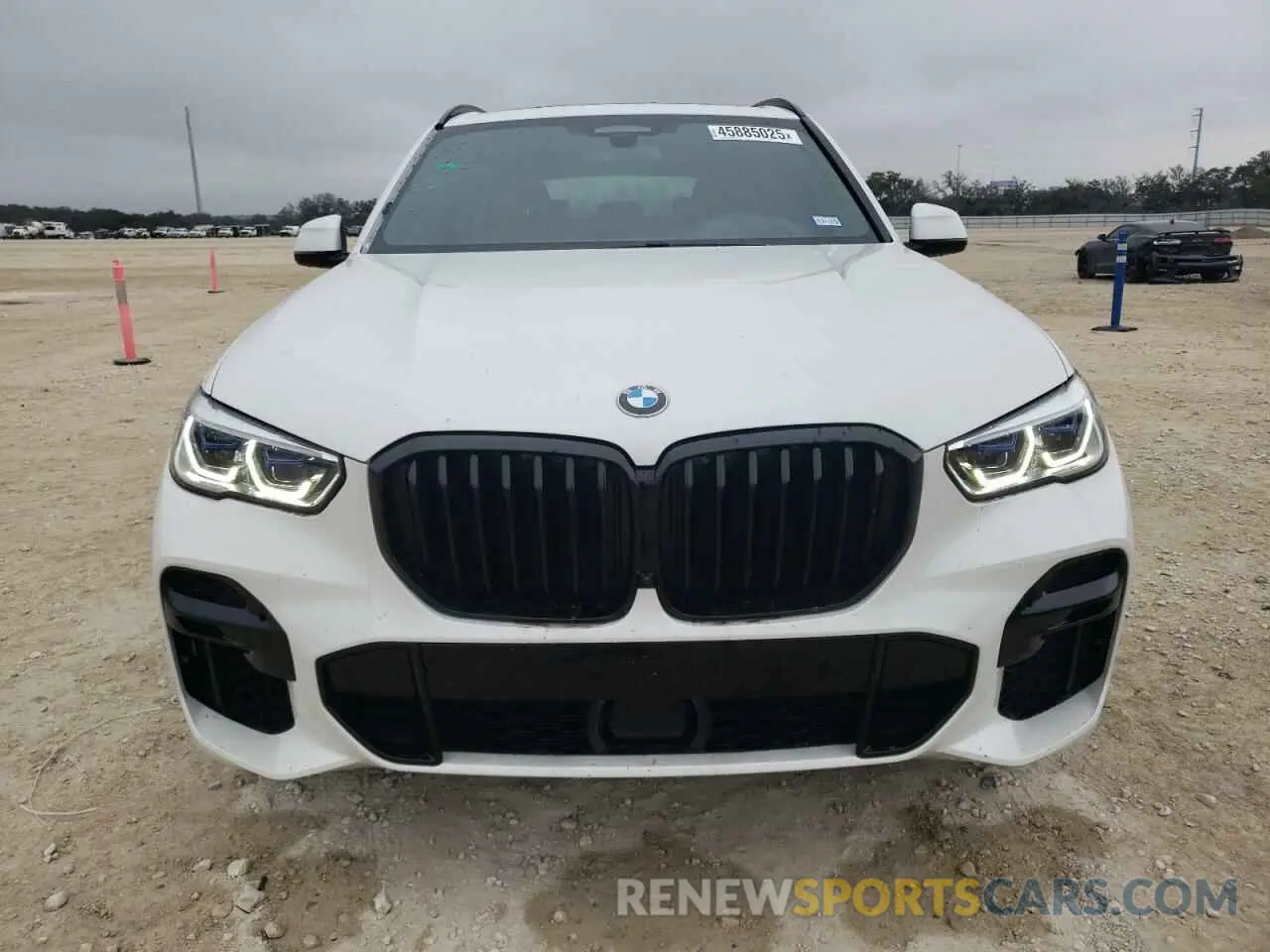 5 fotografías del automóvil dañado 5UXJU4C00P9P91467 BMW X5 2023