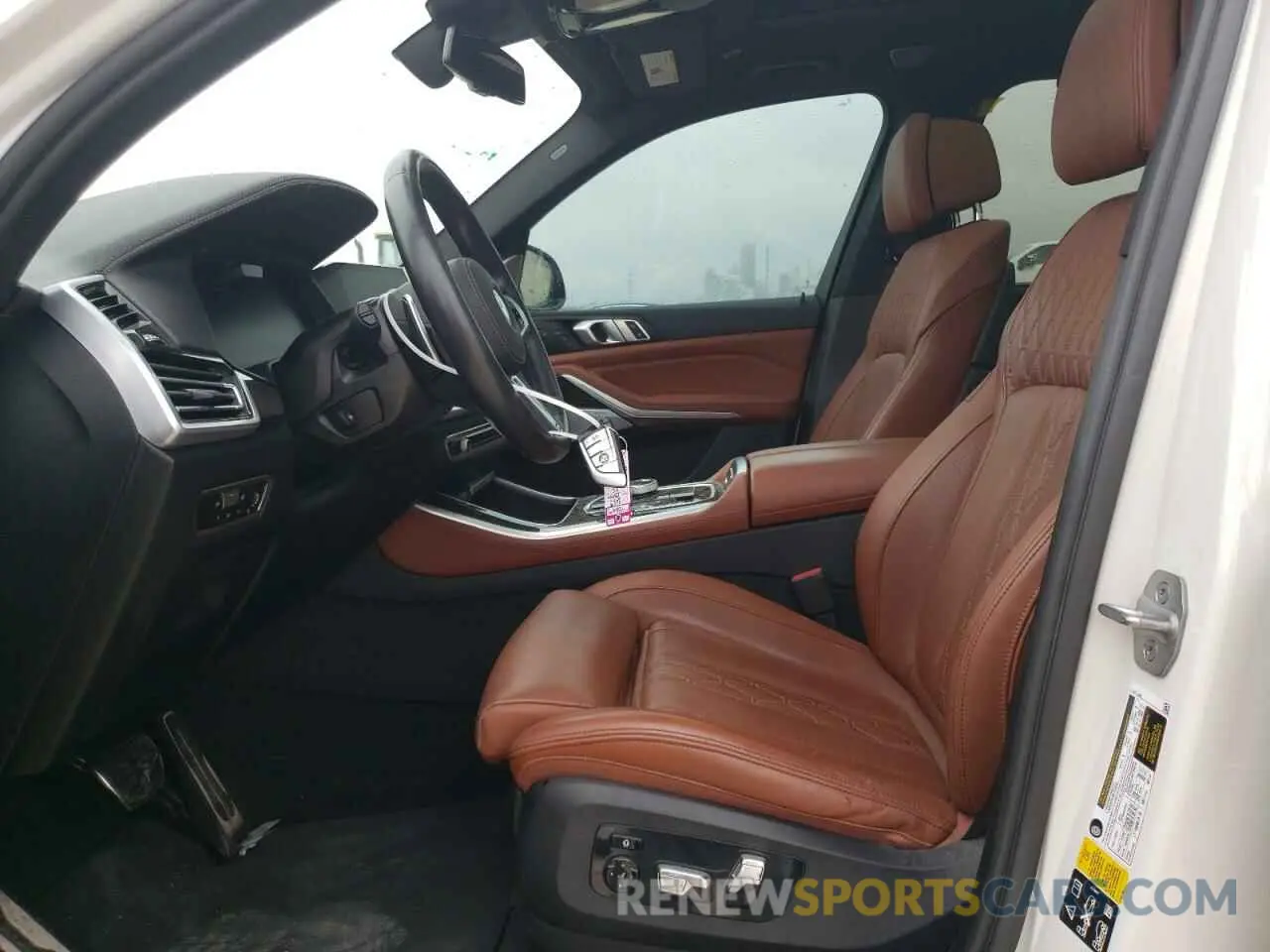7 fotografías del automóvil dañado 5UXJU4C00P9P91467 BMW X5 2023