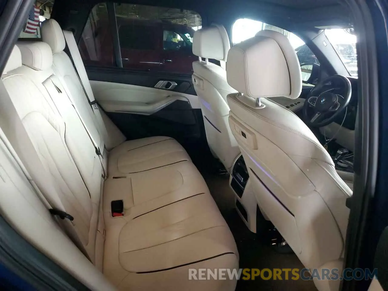 11 fotografías del automóvil dañado 5UXJU4C09P9P85232 BMW X5 2023