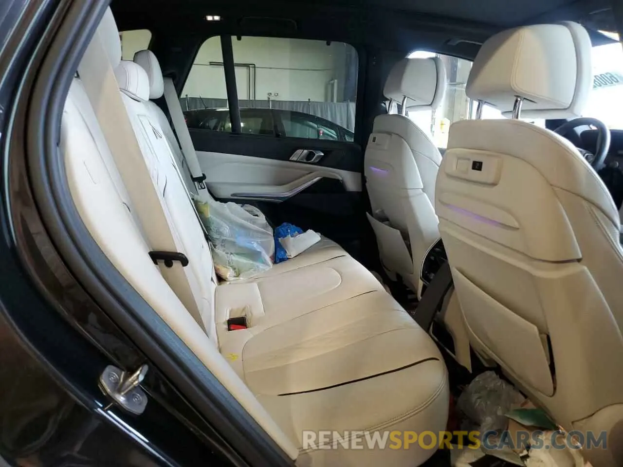 10 fotografías del automóvil dañado 5UXTA6C00P9N74692 BMW X5 2023
