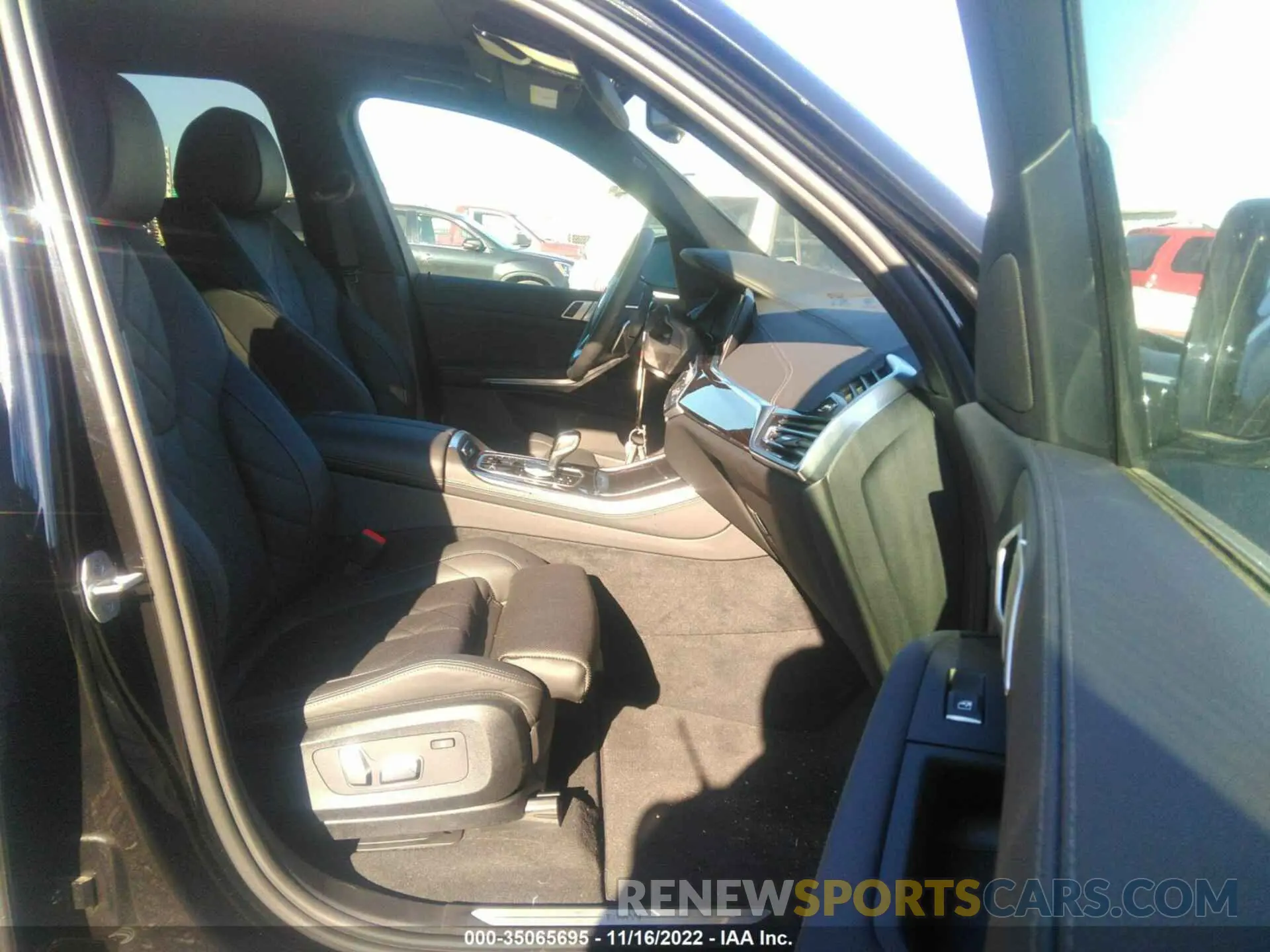 5 fotografías del automóvil dañado 5UXTA6C00P9P06852 BMW X5 2023