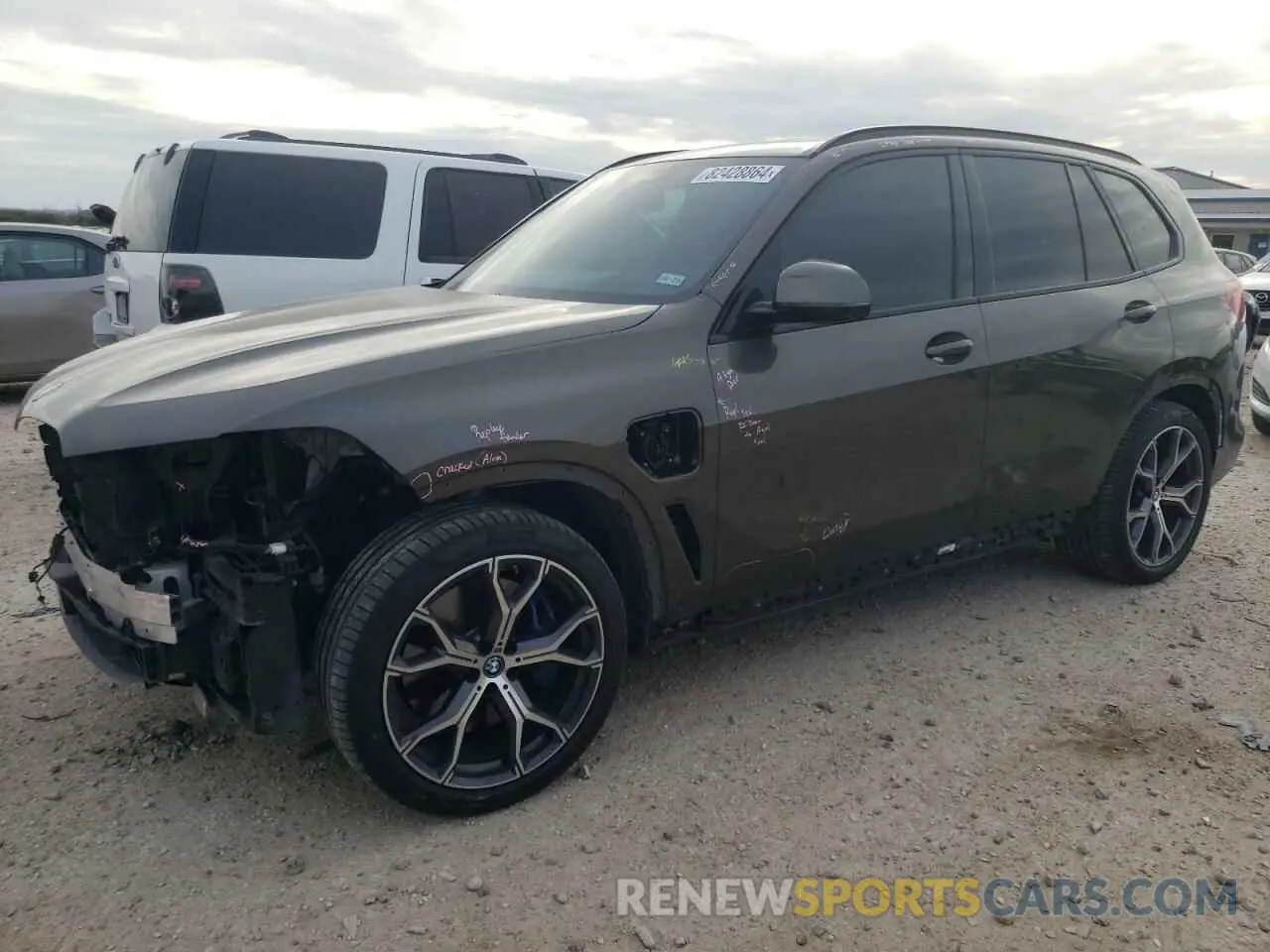 1 fotografías del automóvil dañado 5UXTA6C00P9P23148 BMW X5 2023