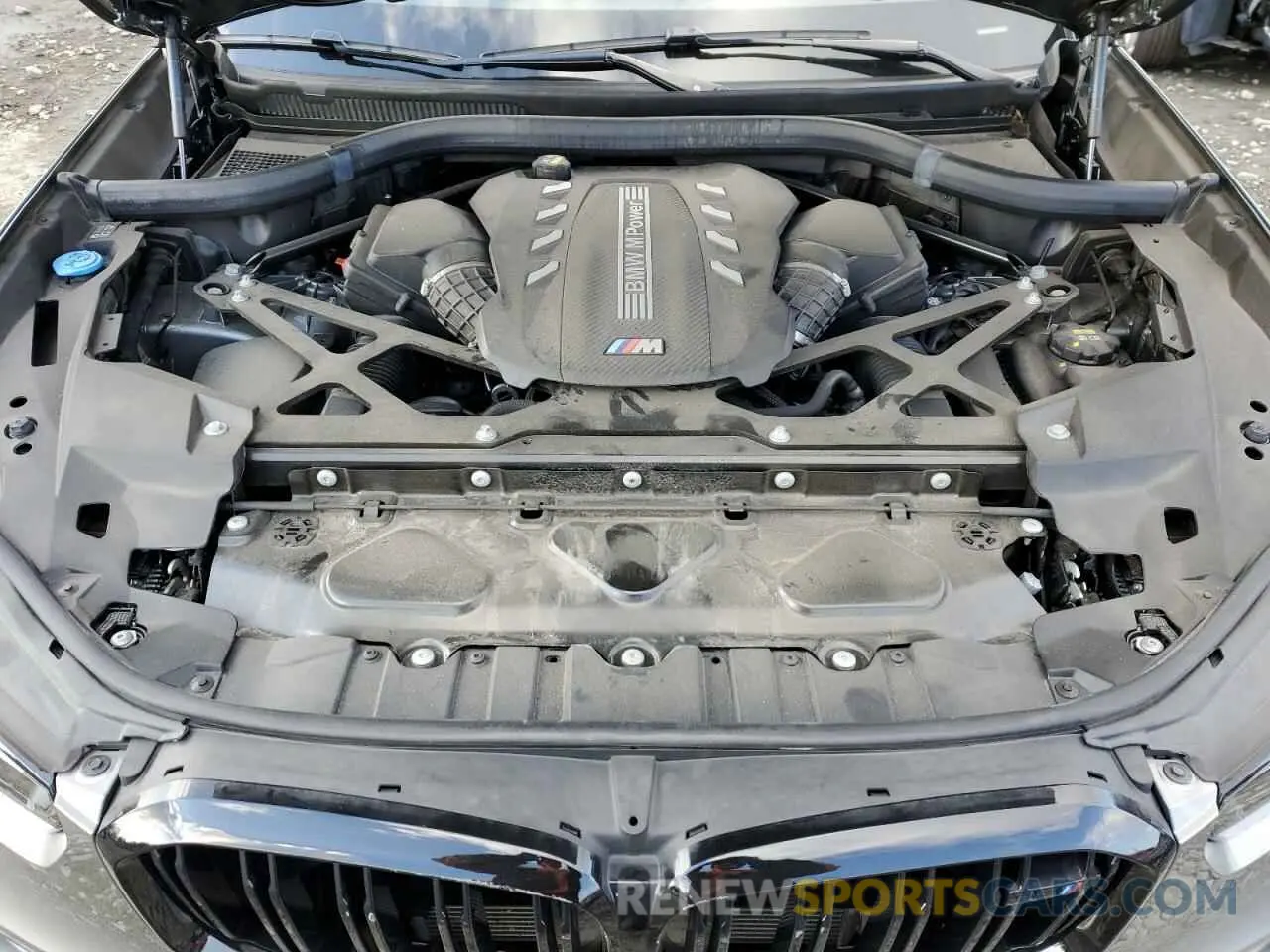 12 fotografías del automóvil dañado 5YMJU0C02P9N97072 BMW X5 2023